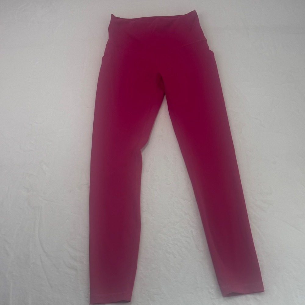 Lululemon Wunder Train‎  High-rise Magenta tight w pockets Size 6 - Picture 4 of 7